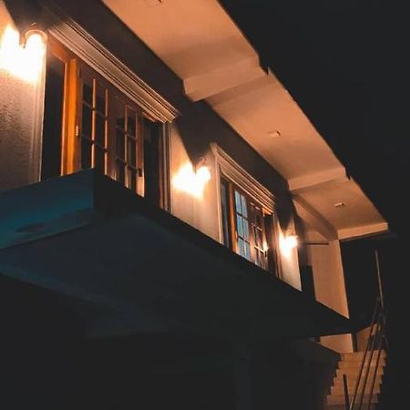 Ash Mark Cottage Нувара-Елія Екстер'єр фото